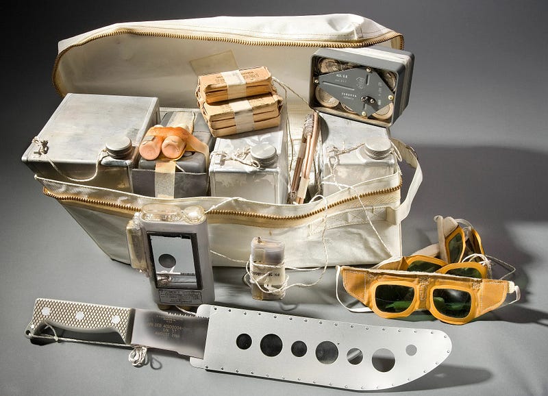 Apollo 11 survival kit contents