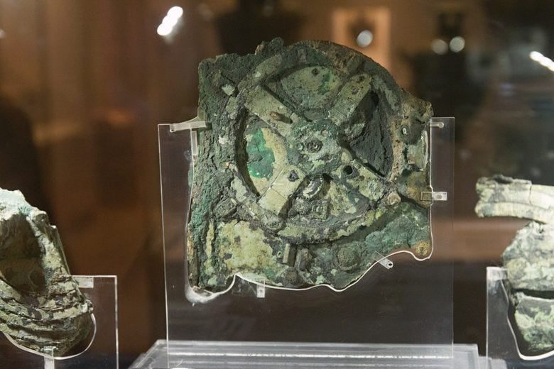 The Antikythera Mechanism, an ancient analog device