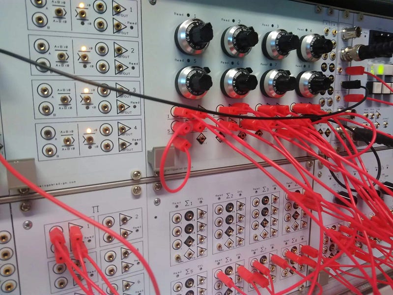 An example of an analog computer system